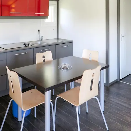 Les Hameaux De Pomette-chalet 6 Pers- By Interhome Marminiac