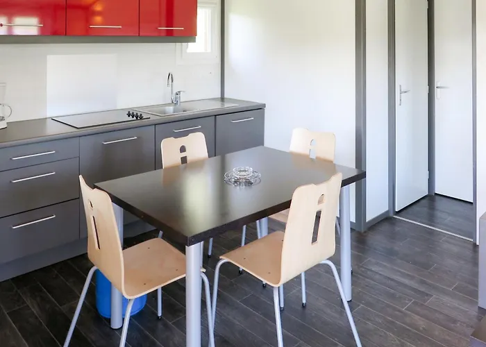 Les Hameaux De Pomette-chalet 6 Pers- By Interhome Marminiac